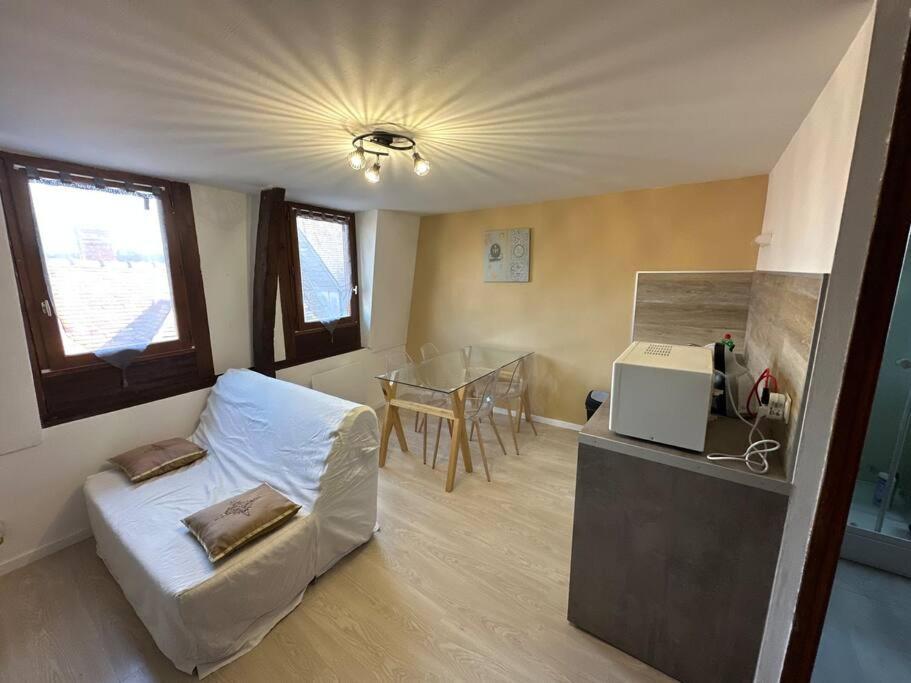 Magnifique Duplex Tout Confort Beauvais Exterior foto